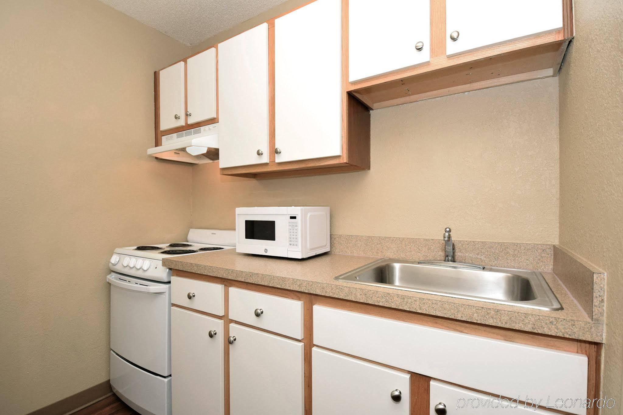 Extended Stay America Select Suites - Richmond - Innsbrook מראה חיצוני תמונה